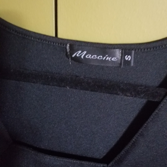 Maccine square collar black top - Picture 2 of 2